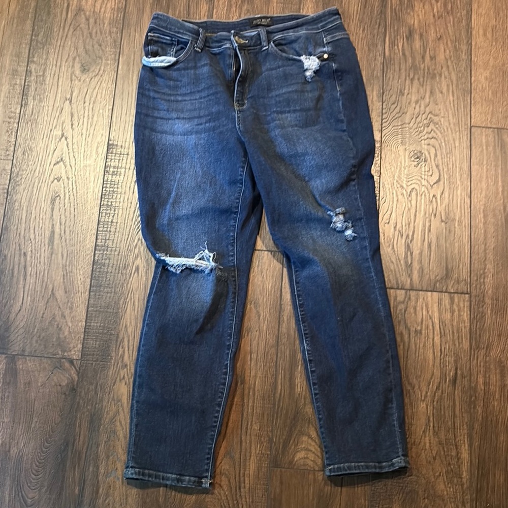 Judy Blue Boyfriend Jeans Blue Distressed Relaxed Fit